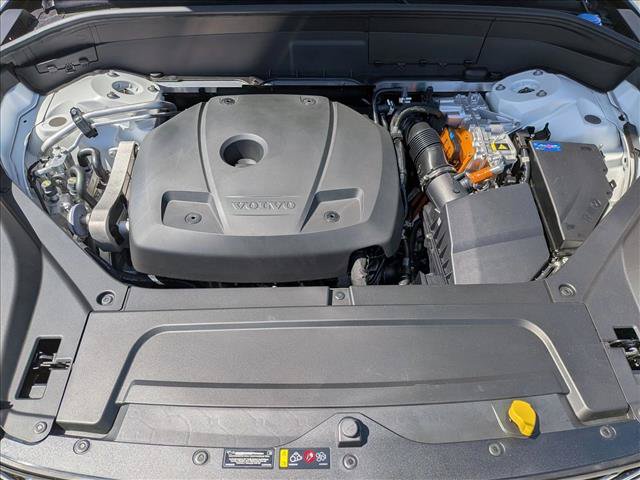 New 2026 Volvo XC90 T8 Plus w/ Protection Package AWD/4WD image 19