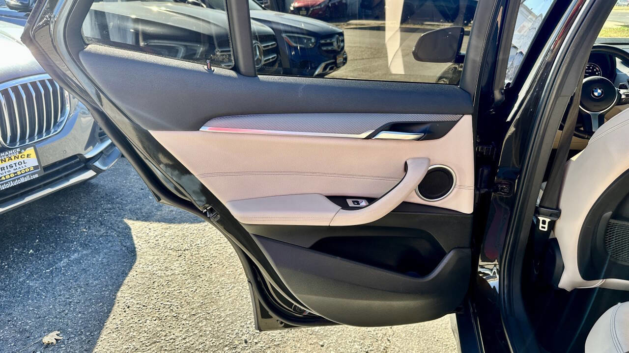 Used 2018 BMW X2 xDrive28i AWD/4WD image 11