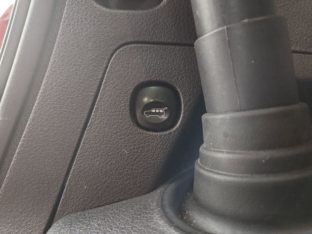 Used 2014 Ford Flex SEL w/ Equipment Group 202A FWD image 16