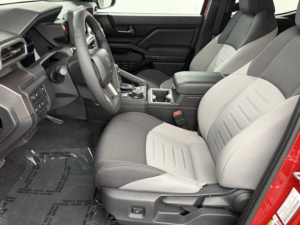 Used 2025 Toyota Tacoma TRD Off-Road image 16