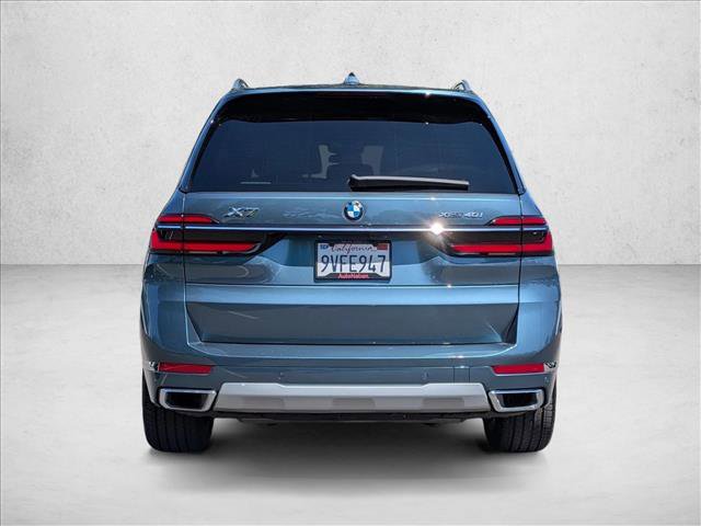 Used 2025 BMW X7 xDrive40i AWD/4WD image 7