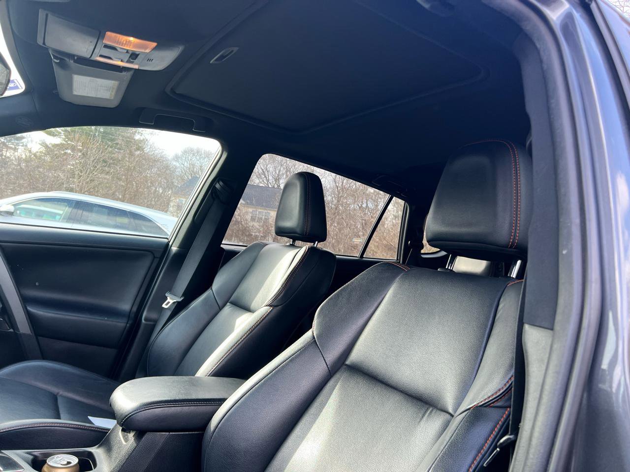 Used 2016 Toyota RAV4 SE image 8