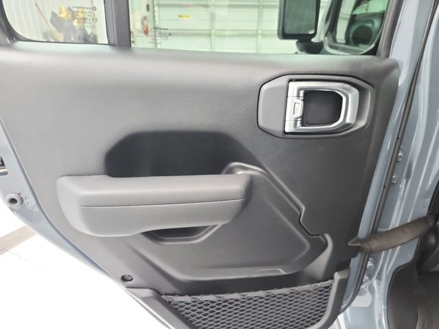 New 2026 Jeep Gladiator Sport AWD/4WD image 22
