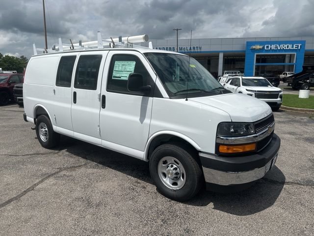 New 2026 Chevrolet Express 2500 w/ Communications Package RWD image 1