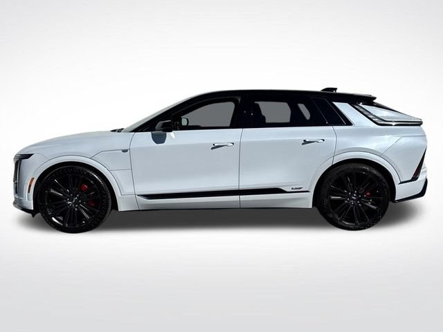New 2026 Cadillac Lyriq V AWD/4WD image 2