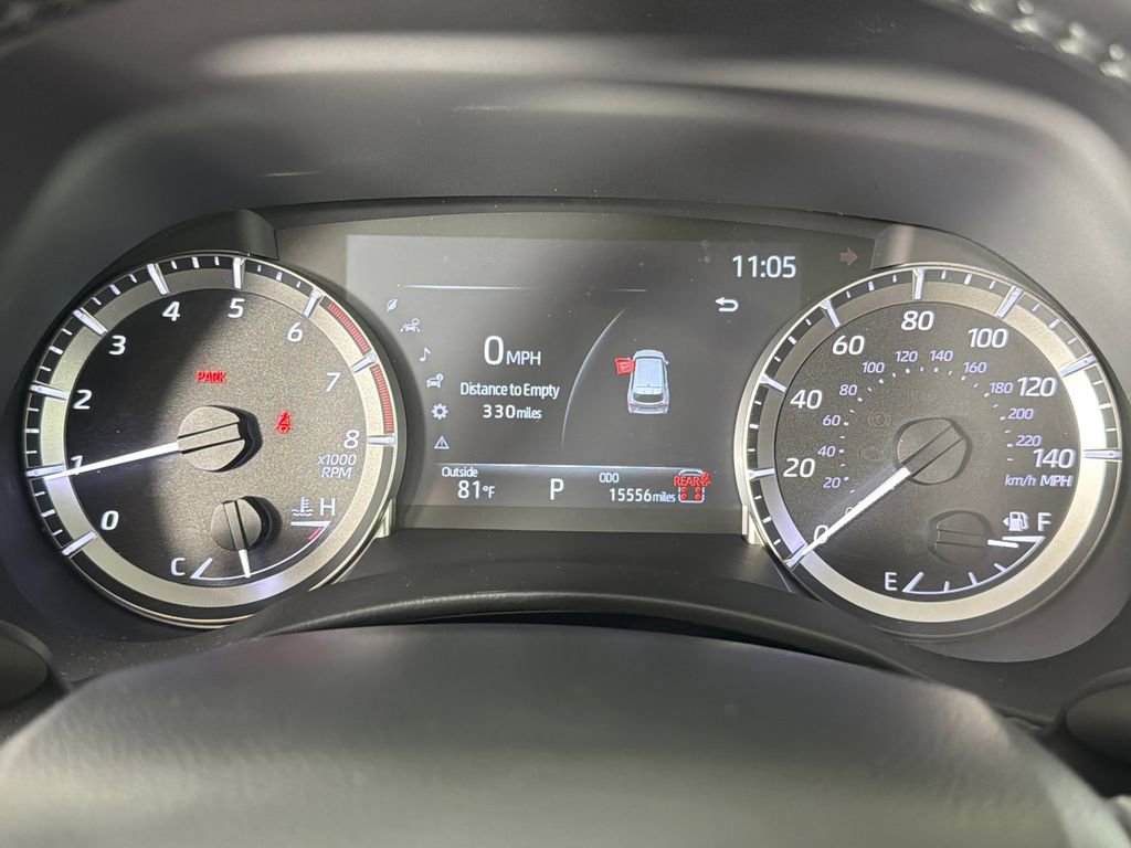 Used 2025 Toyota Highlander XLE AWD/4WD image 28