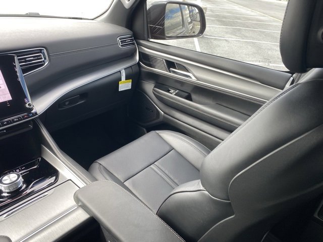 New 2025 Jeep Wagoneer Series II w/ Premium Group I image 37