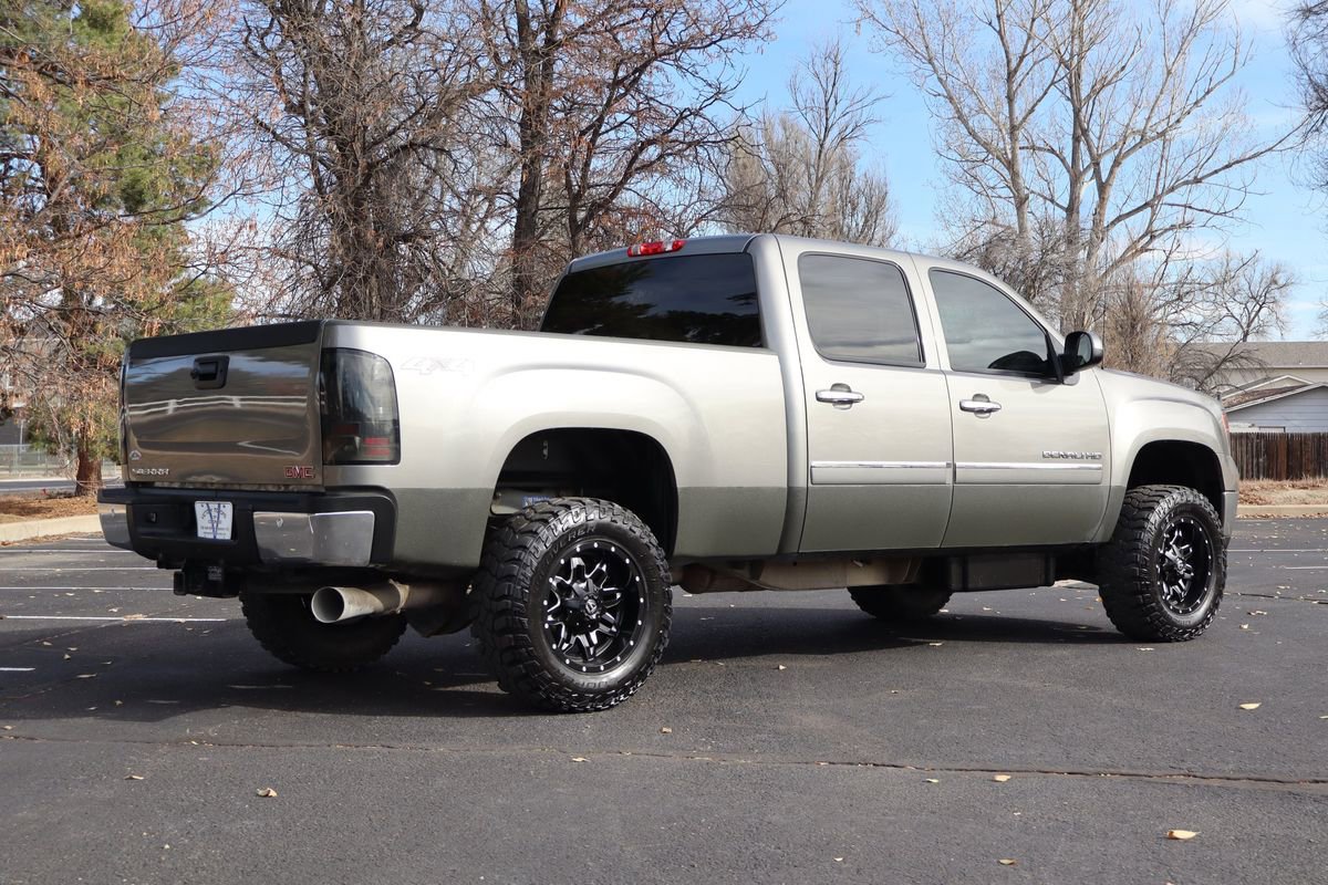 Used 2014 GMC Sierra 2500 Denali image 5