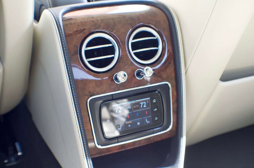 Used 2018 Bentley Flying Spur S V8 AWD/4WD image 54