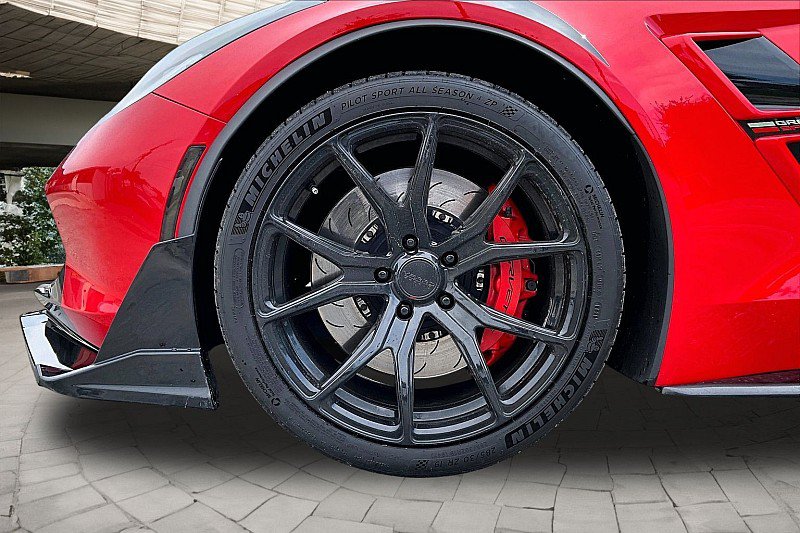 Used 2019 Chevrolet Corvette Grand Sport RWD image 7