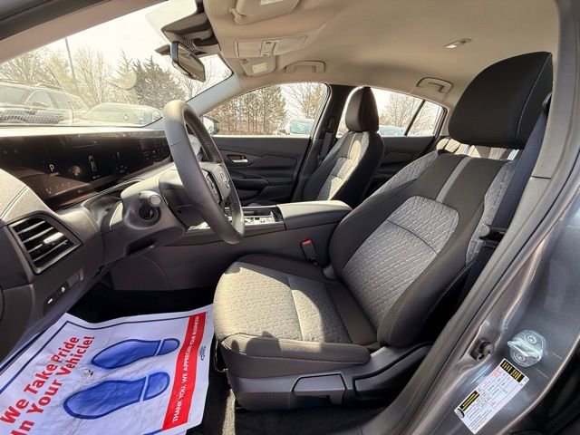 New 2026 Nissan Sentra SV w/ SV Convenience Package FWD image 11
