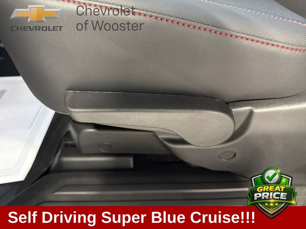 New 2026 Chevrolet Traverse Z71 w/ Enhanced Driving Package AWD/4WD image 43
