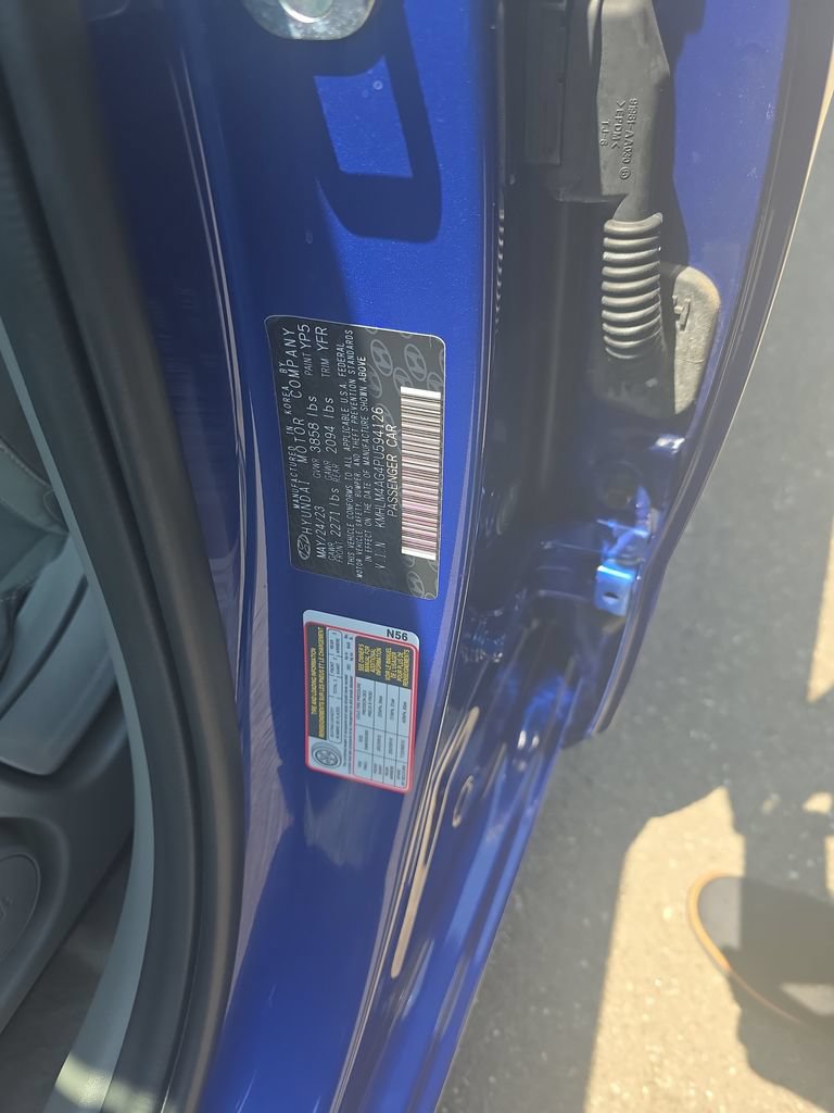 Used 2023 Hyundai Elantra SEL FWD image 27