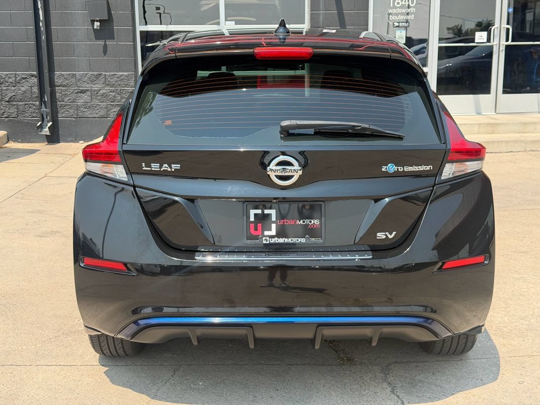 Used 2018 Nissan Leaf SV w/ Protection Package FWD image 13