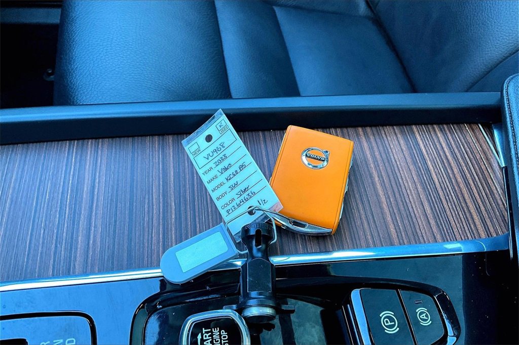 Certified 2023 Volvo XC60 B5 Plus w/ Climate Package image 34