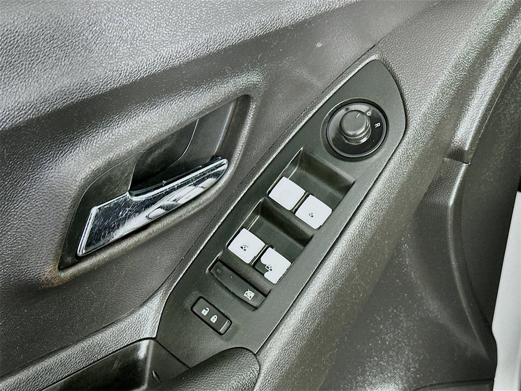 Used 2020 Chevrolet Trax LS w/ Tint and Cruise Package image 17