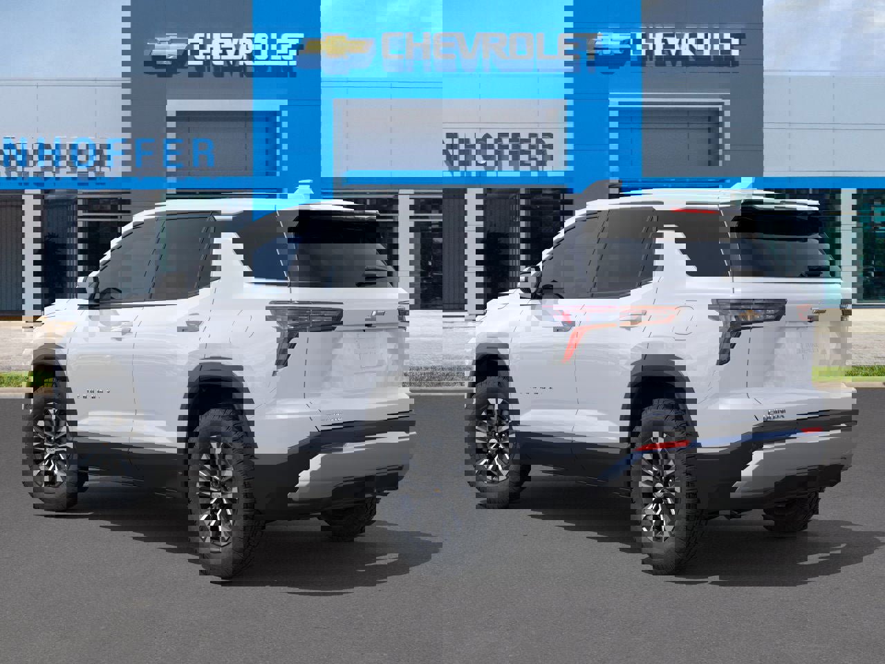 New 2026 Chevrolet Equinox LT image 3