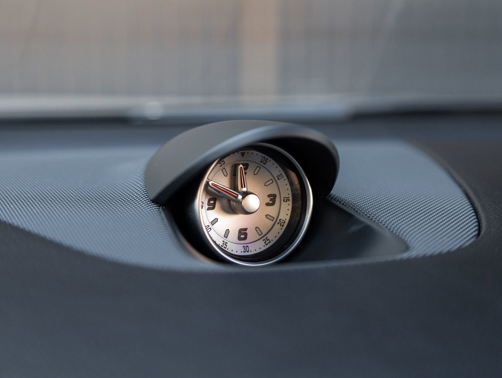 Used 2013 Mercedes-Benz SLK 250 image 26