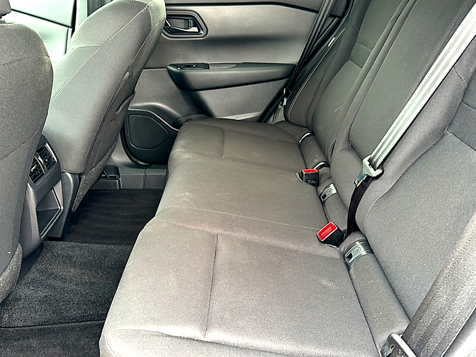 Certified 2025 Nissan Rogue S FWD image 18