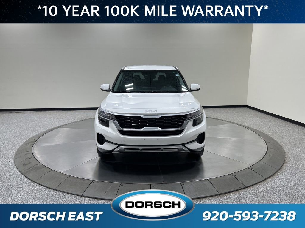 Used 2023 Kia Seltos LX AWD/4WD image 3