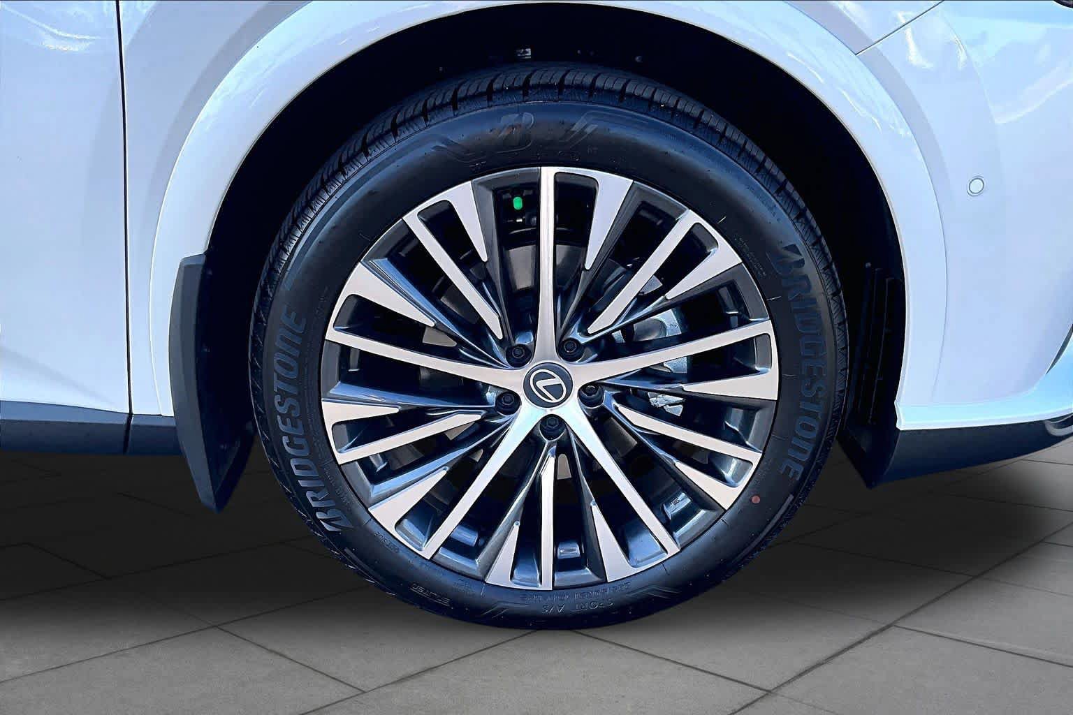 New 2026 Lexus RX 350 Premium Plus AWD/4WD image 9