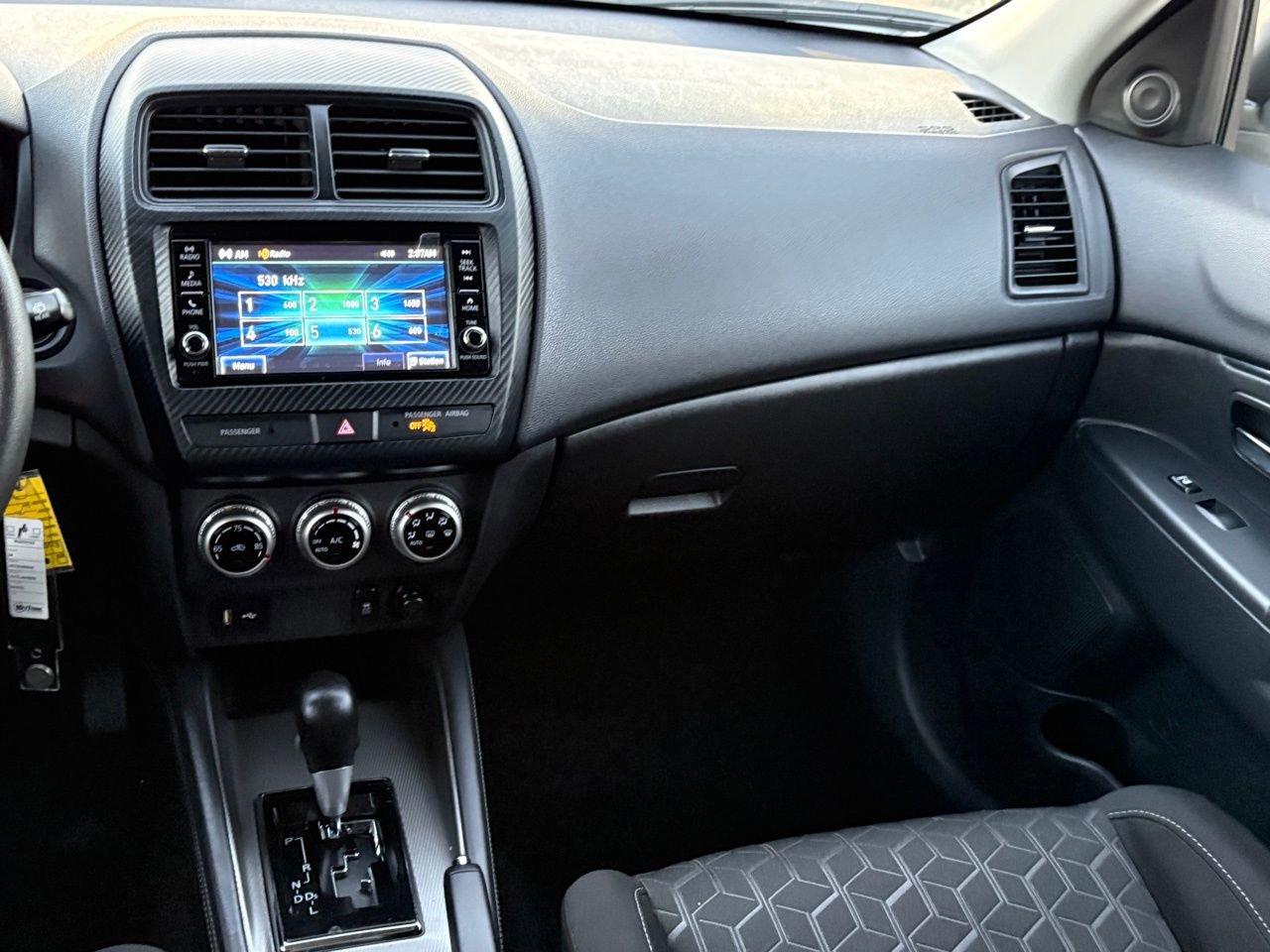 Used 2024 Mitsubishi Outlander Sport 2.0 ES image 13