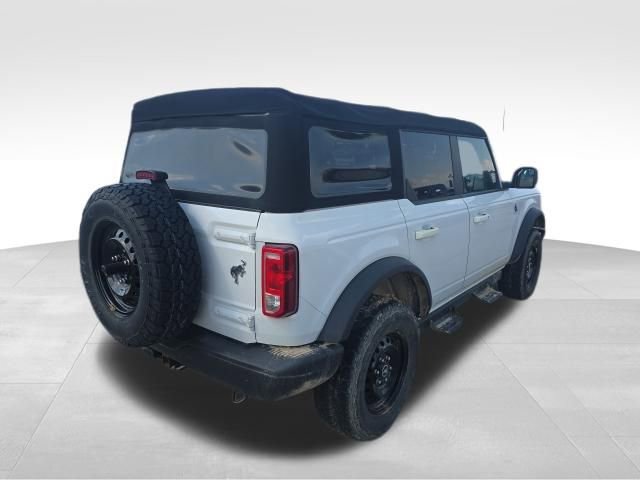 Used 2021 Ford Bronco Black Diamond image 6