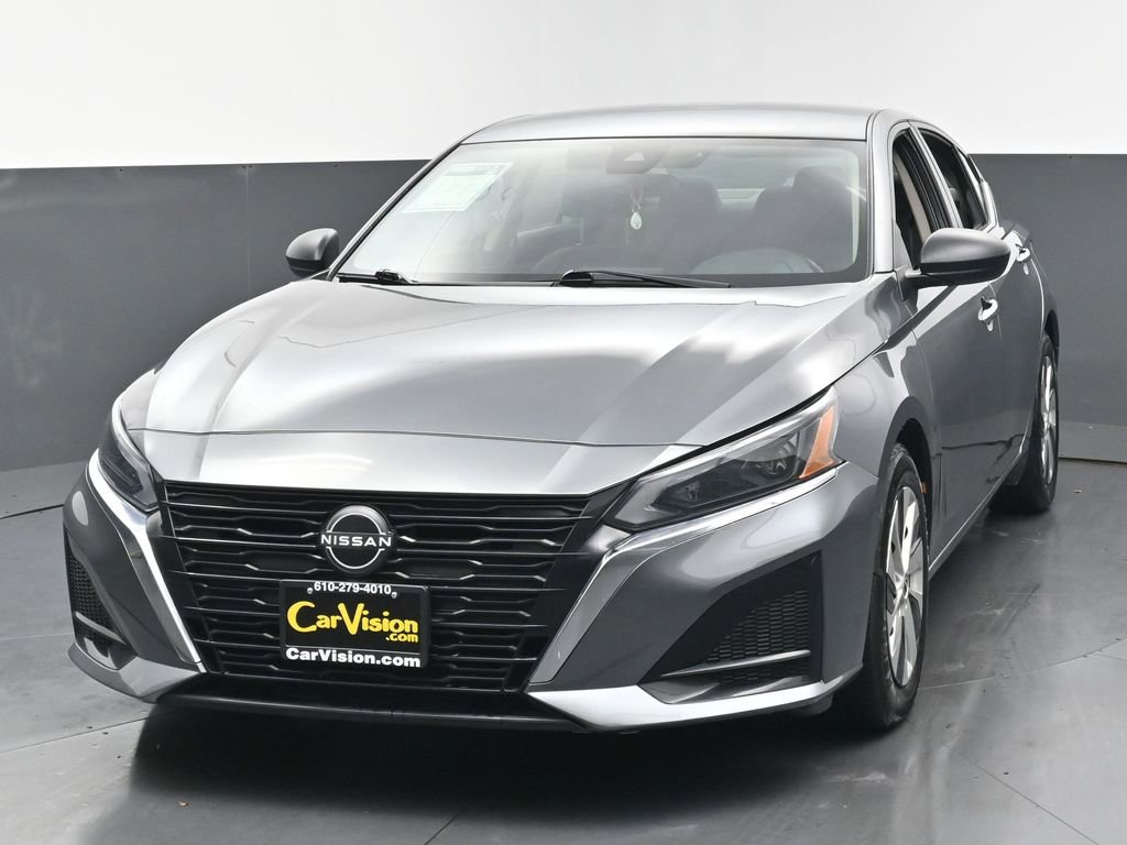 Used 2024 Nissan Altima 2.5 S image 7