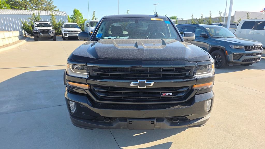 Used 2019 Chevrolet Silverado 1500 LT w/ All Star Edition image 8