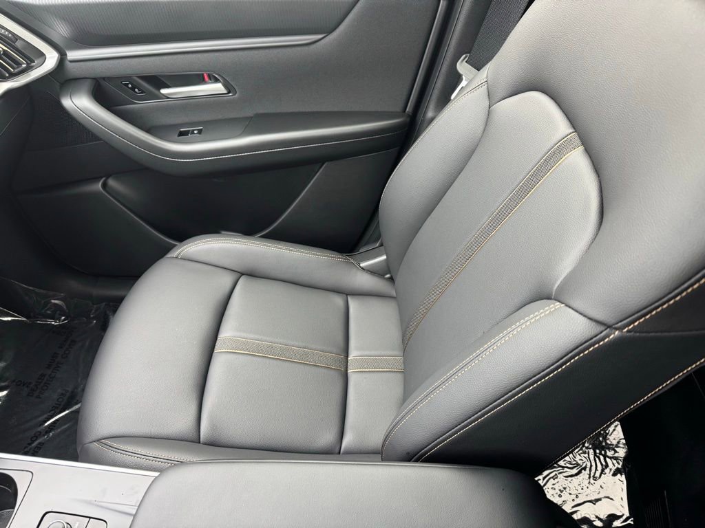 Certified 2025 MAZDA CX-90 3.3 Turbo w/ Select Package AWD/4WD image 19