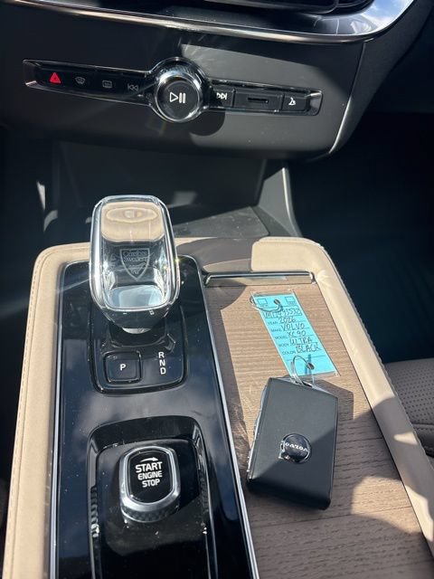 New 2026 Volvo XC90 T8 Ultra w/ Protection Package AWD/4WD image 15