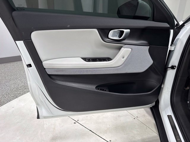 Used 2024 Polestar Polestar 2 AWD/4WD image 10