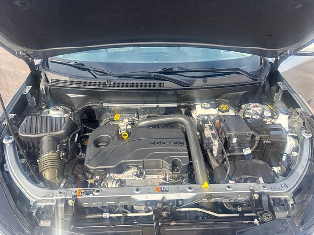 Used 2024 Chevrolet Equinox LT w/ LPO, Floor Liner Package image 12