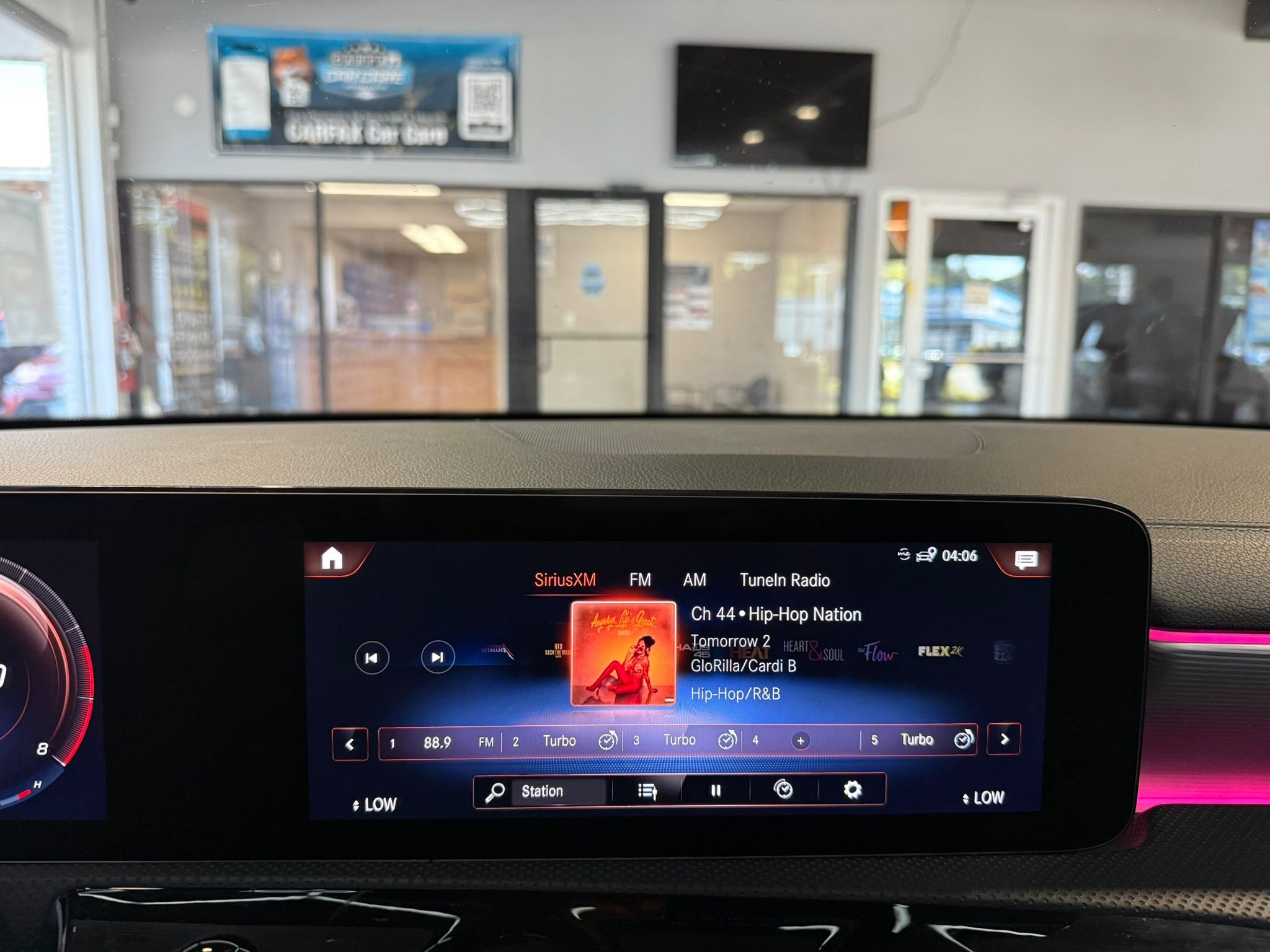 Used 2022 Mercedes-Benz CLA 250 4MATIC w/ Premium Package Lite image 31