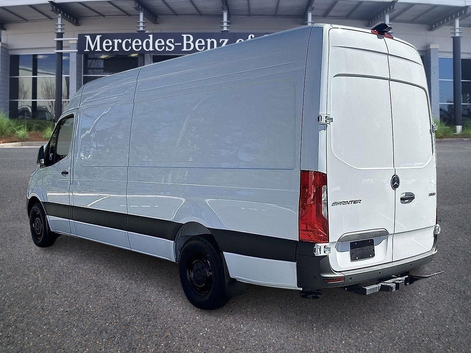 New 2025 Mercedes-Benz Sprinter 2500 image 3