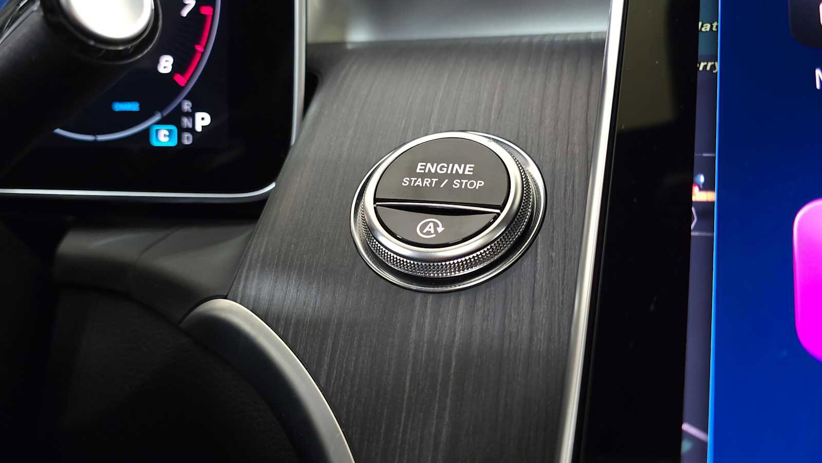 Certified 2026 Mercedes-Benz GLC 43 AMG 4MATIC image 35