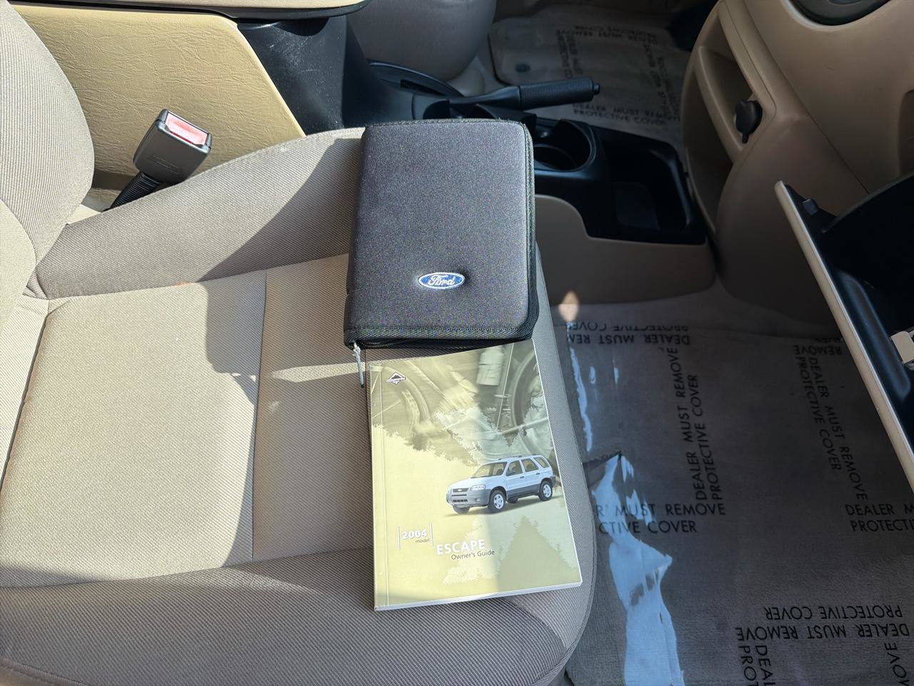 Used 2004 Ford Escape XLS FWD image 36