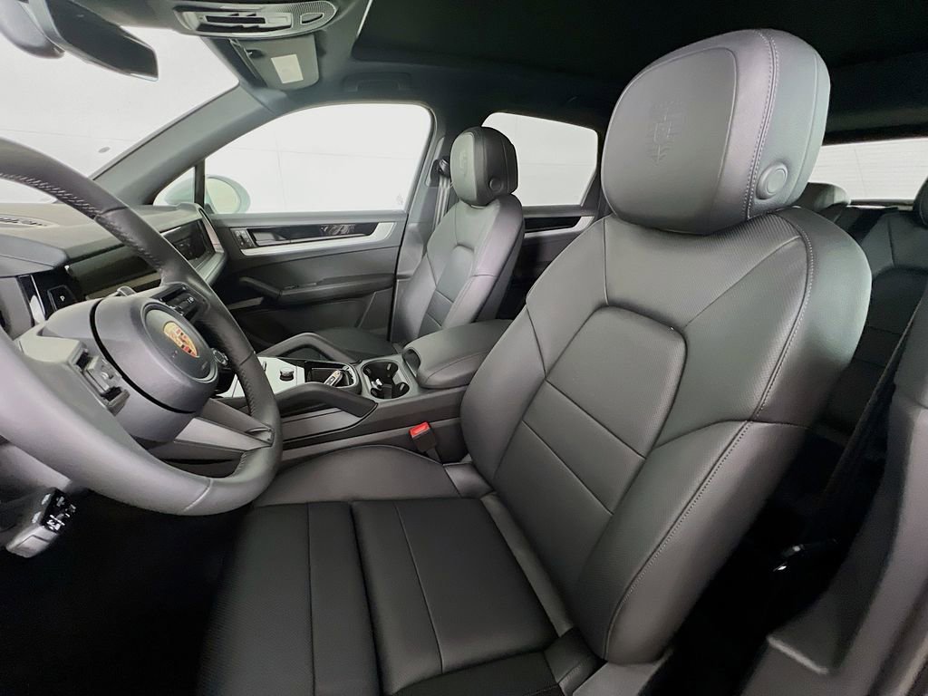 New 2026 Porsche Cayenne image 5