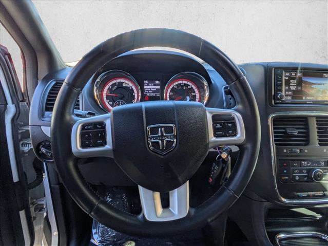 Used 2019 Dodge Grand Caravan GT image 19