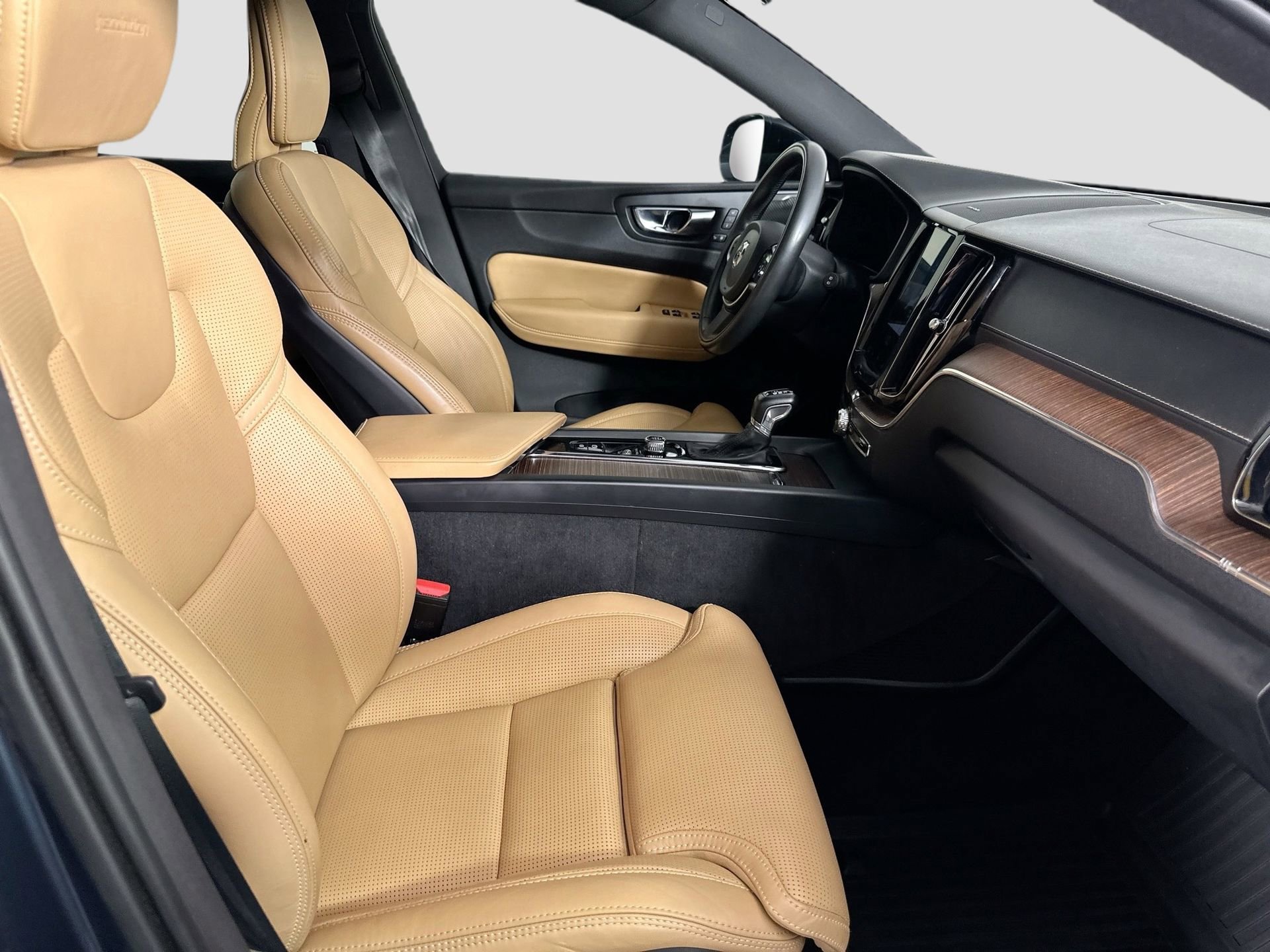 Used 2020 Volvo XC60 T5 Inscription image 30