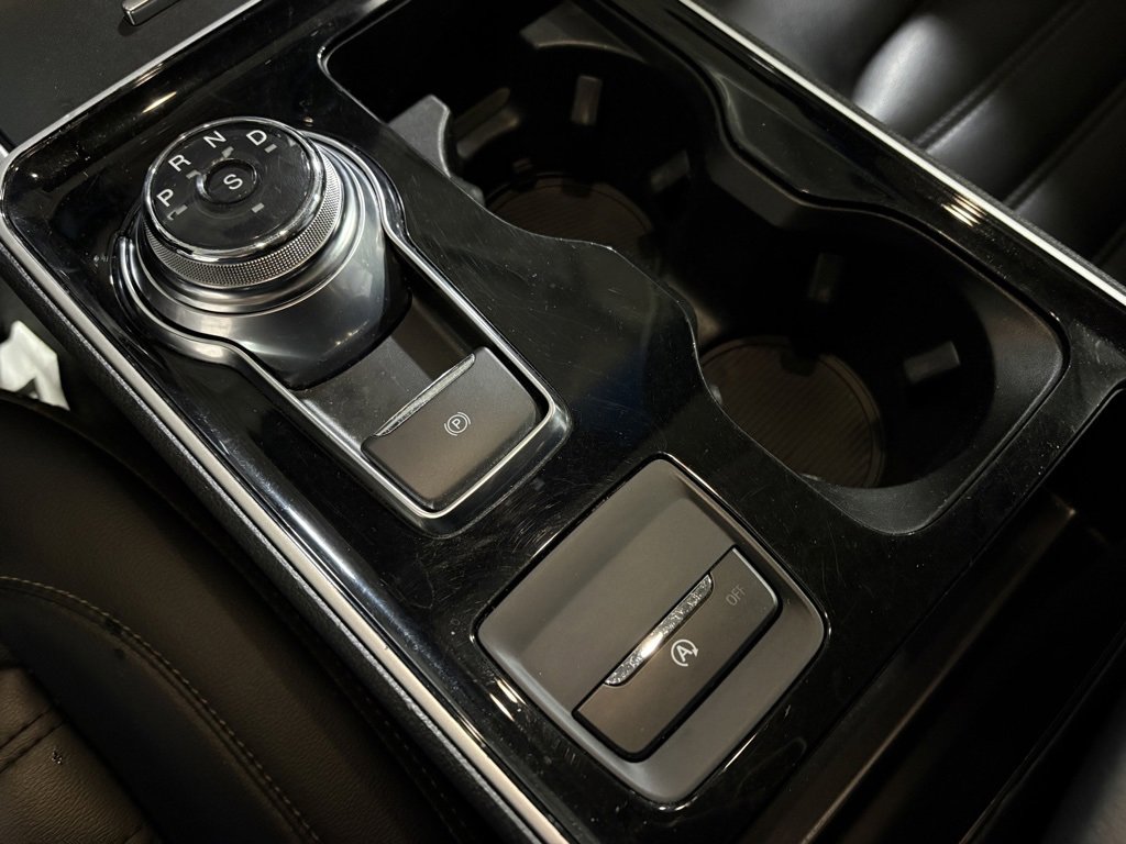 Used 2020 Ford Edge SEL w/ Convenience Package image 14