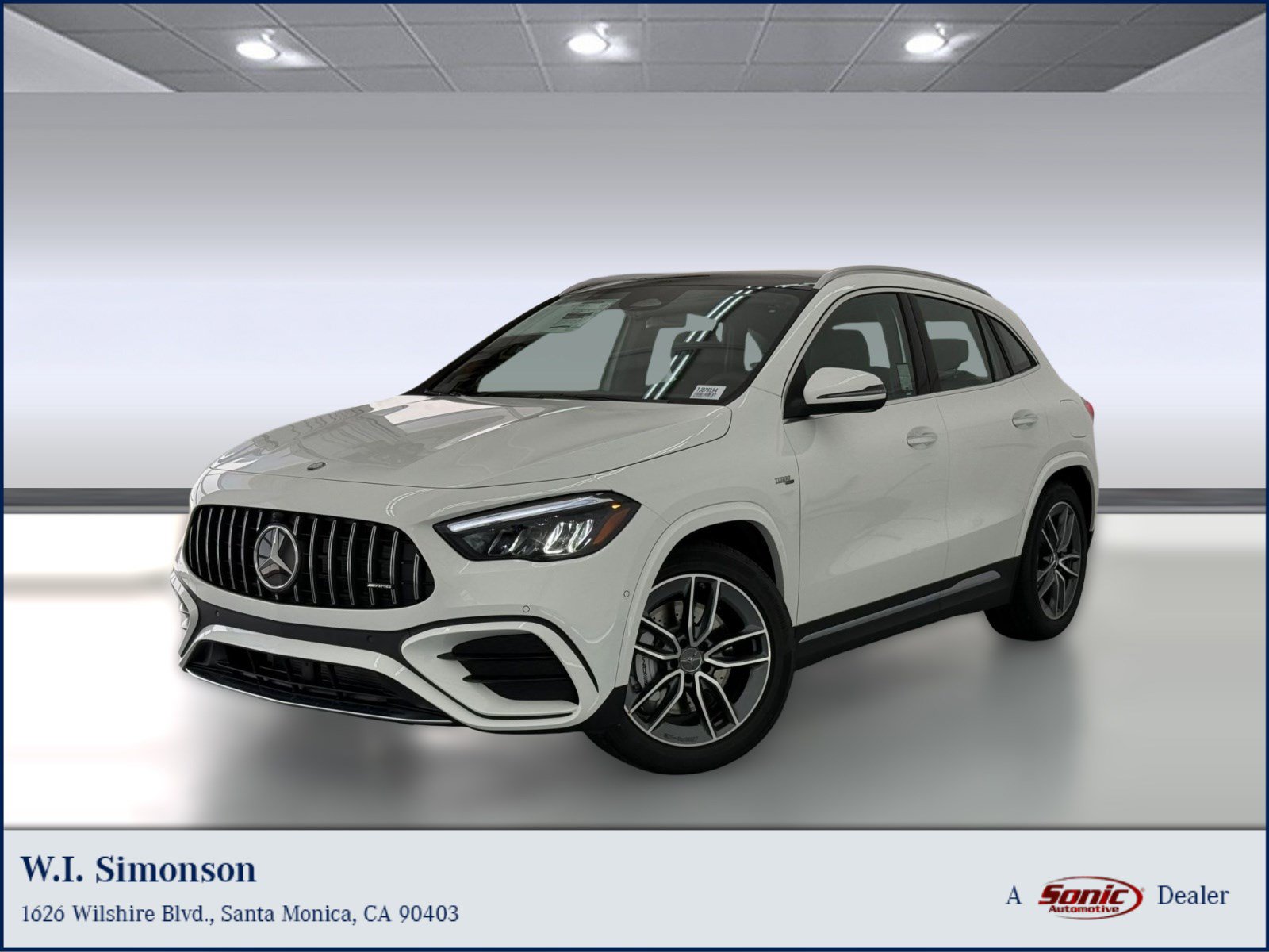 New 2026 Mercedes-Benz GLA 35 AMG 4MATIC image 1