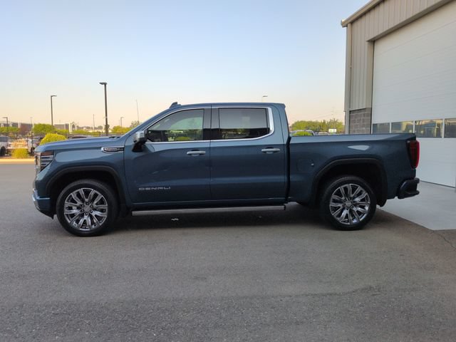 Used 2025 GMC Sierra 1500 Denali w/ Denali Reserve Package AWD/4WD image 6