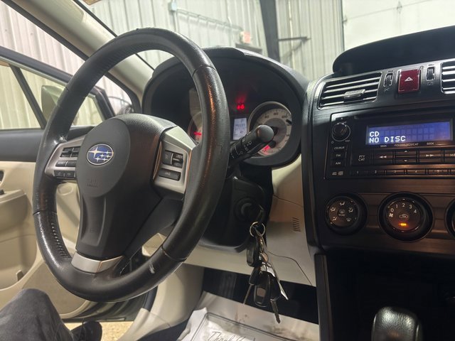 Used 2014 Subaru Impreza 2.0i Premium image 18