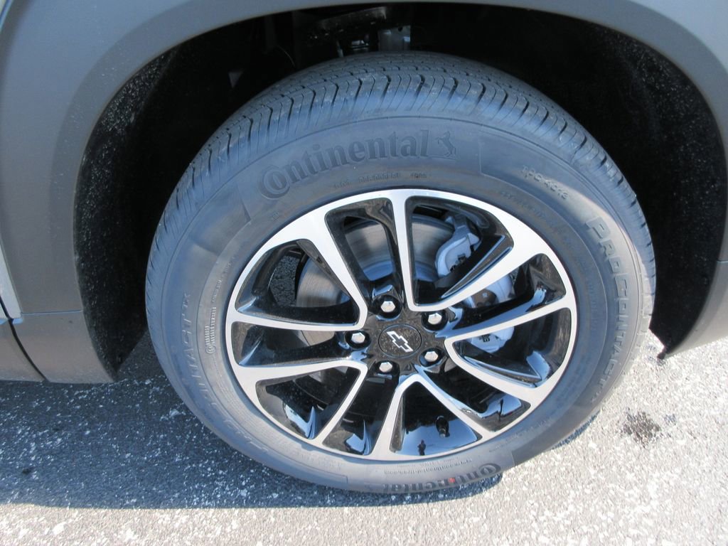 New 2026 Chevrolet TrailBlazer LT w/ LPO, Blackout Package FWD image 9