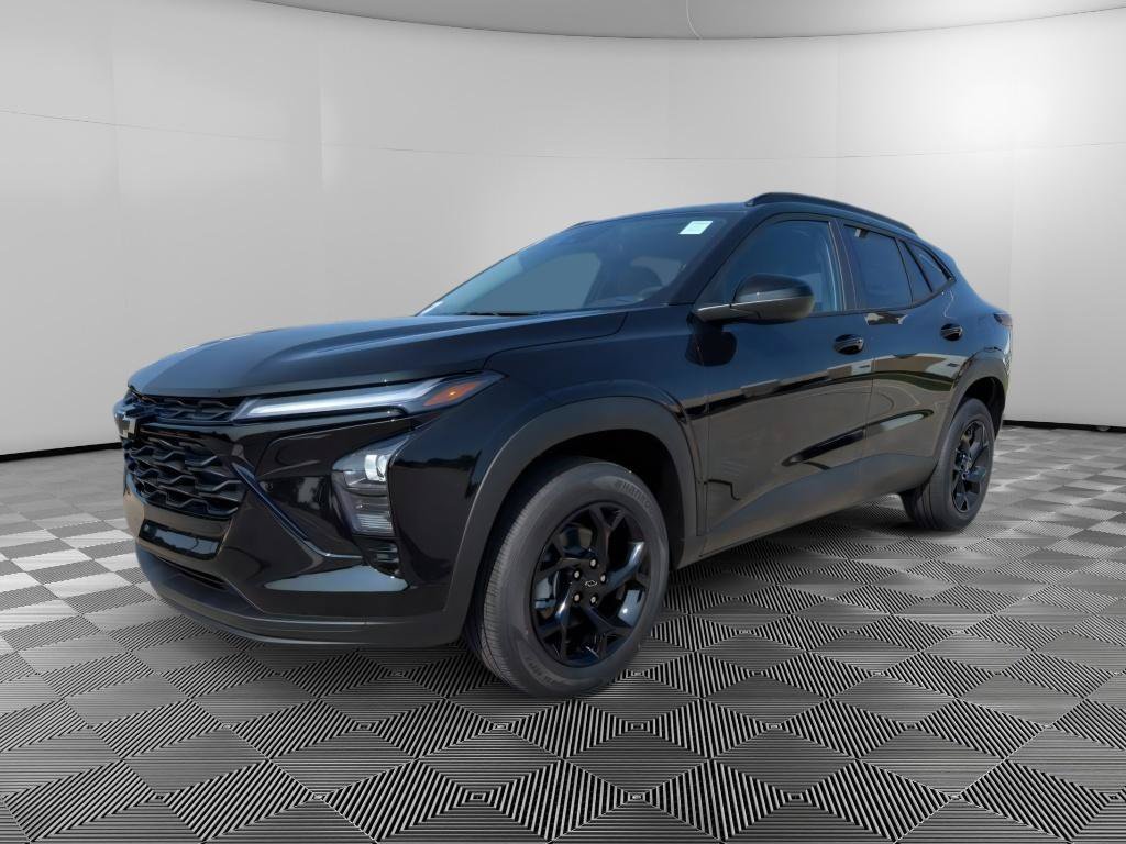 New 2026 Chevrolet Trax LT w/ Driver Confidence Package FWD image 1