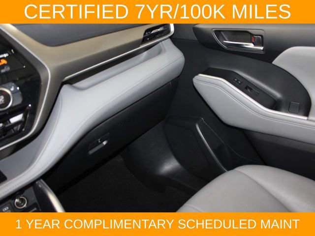 Used 2023 Toyota Highlander XLE FWD image 14