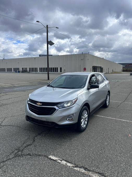 Used 2021 Chevrolet Equinox LT w/ LPO, Cargo Package image 3