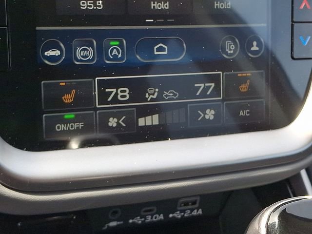 Used 2025 Subaru Outback Premium w/ Popular Package #1A image 15