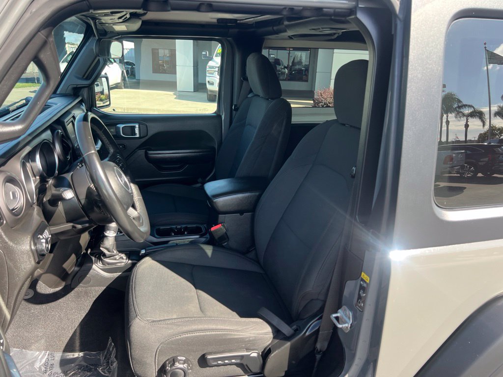 Used 2021 Jeep Wrangler Sport AWD/4WD image 6
